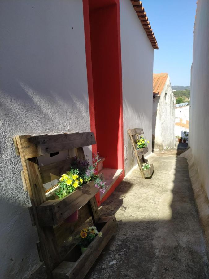 Casa Pe Do Castelo * Aljezur